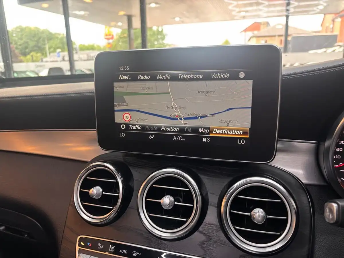 2018-mercedes-benz-glc-class-40-glc-amg-63-s-510ps-premiumss-coupe-4d-big-50