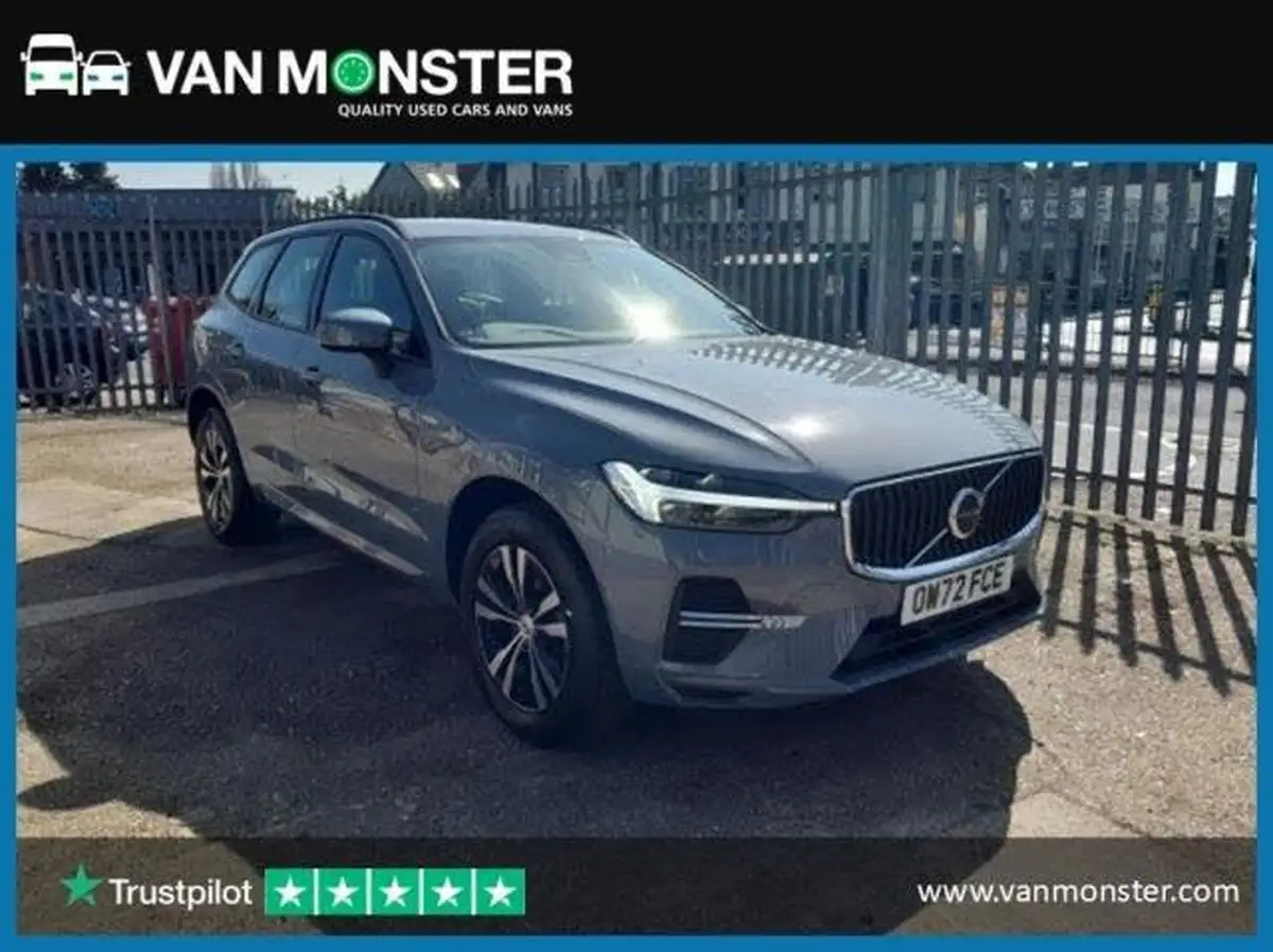 2022-volvo-xc60-20-b5-core-big-0