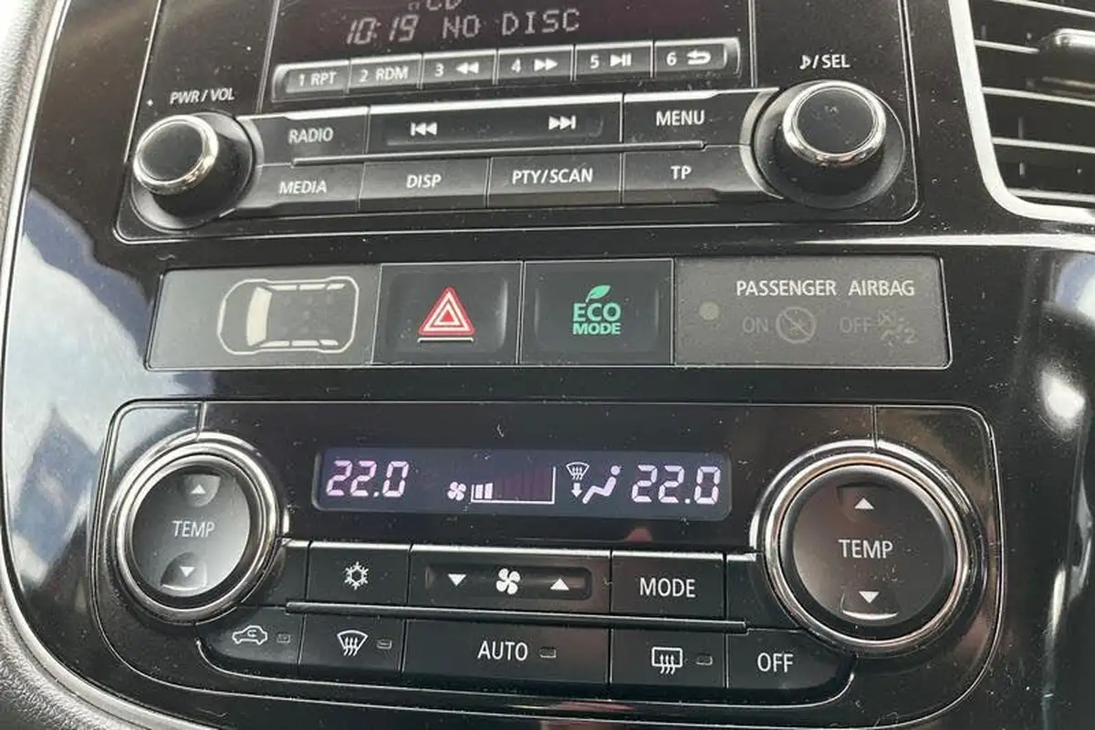 2018-mitsubishi-outlander-22di-d-3-auto-big-33