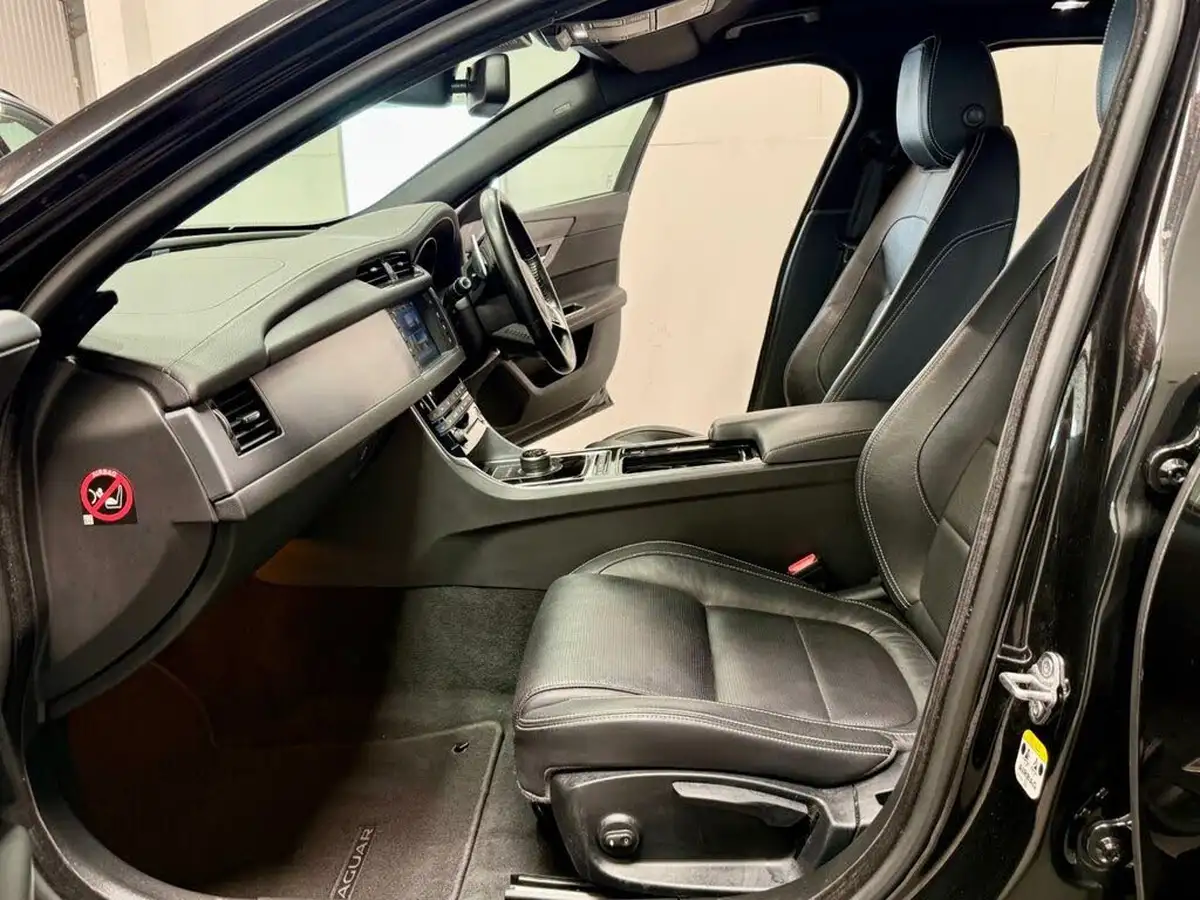 2018-jaguar-xf-20td-r-sport-180ps-sportbrake-5d-1999cc-auto-big-30