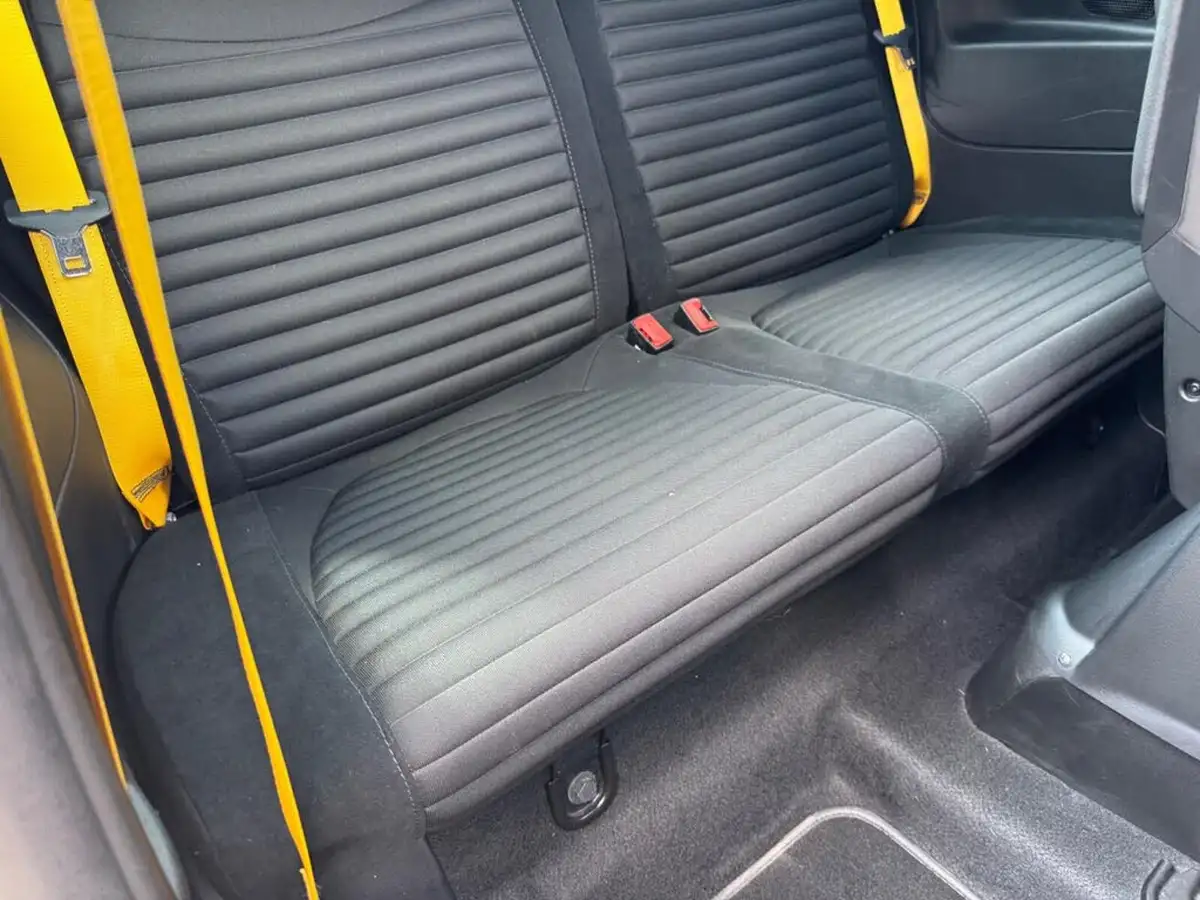 2018-abarth-595-14-tjet-competizione-big-9