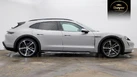 2022-porsche-taycan-e-4-cross-turismo-small-1