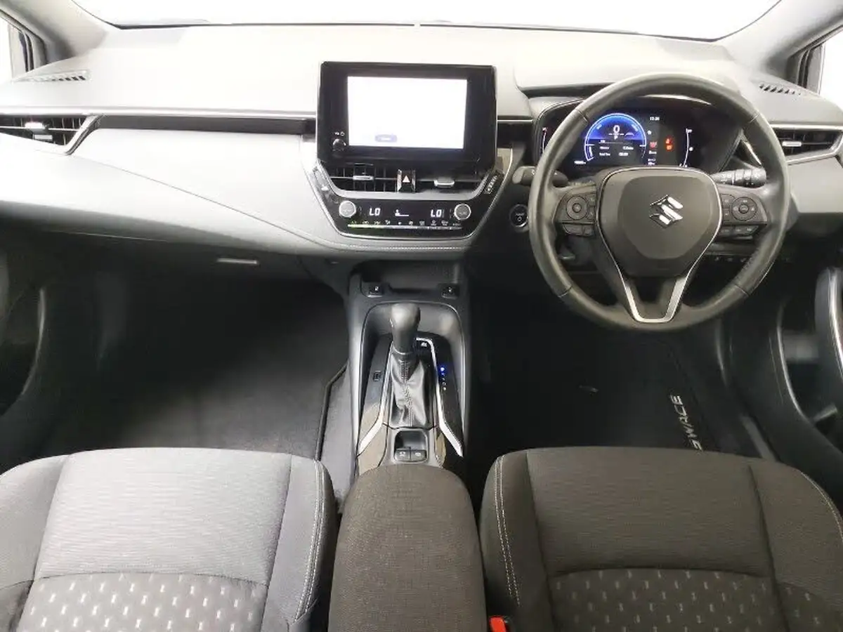 2023-suzuki-swace-18-motion-big-2
