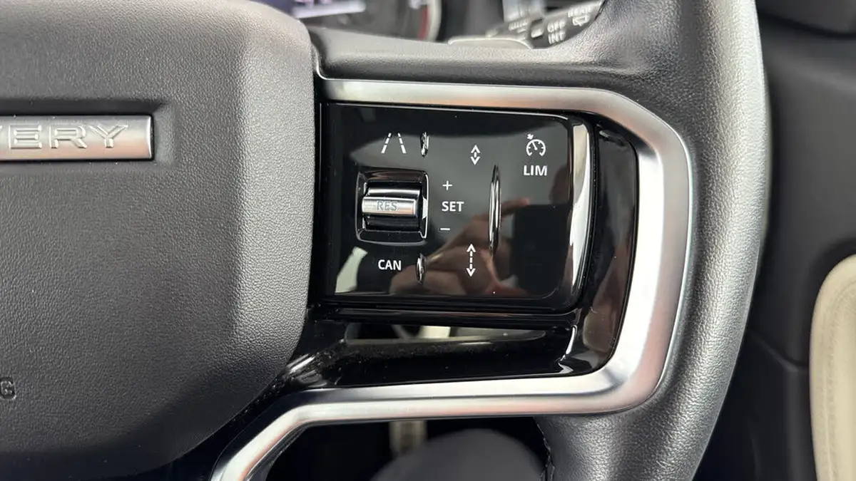2022-land-rover-discovery-sport-20-d200-r-dynamic-se-big-22
