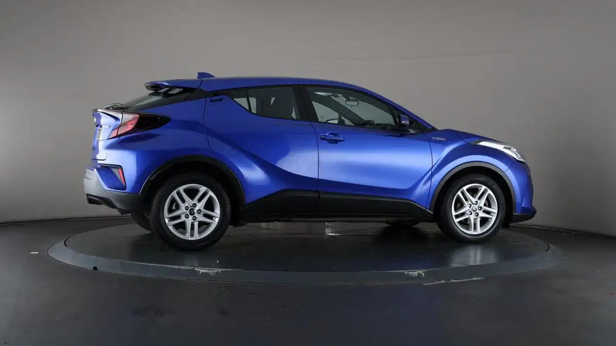 2021-toyota-c-hr-18-vvt-i-icon-big-63