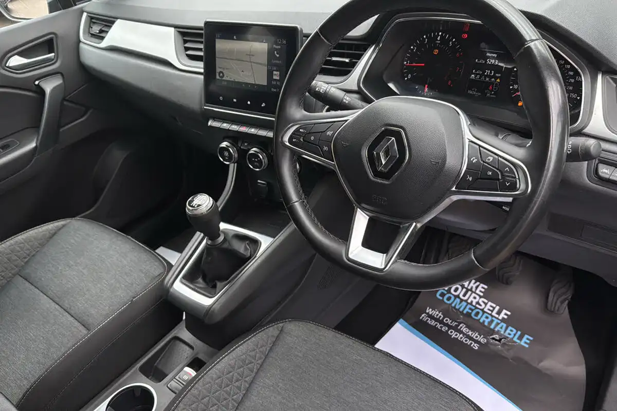 2022-renault-captur-10-tce-iconic-edition-big-9