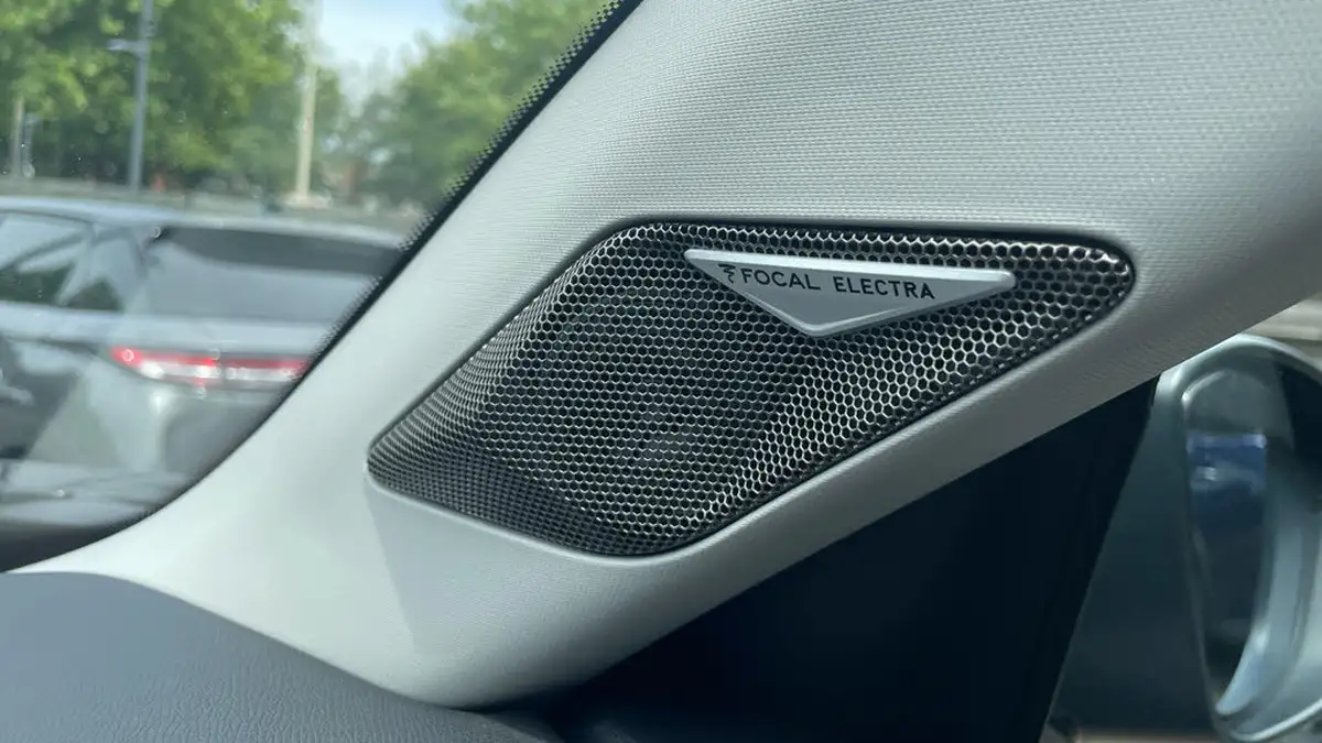 2019-ds-ds-3-crossback-12-puretech-prestige-130ps-eat8-big-17