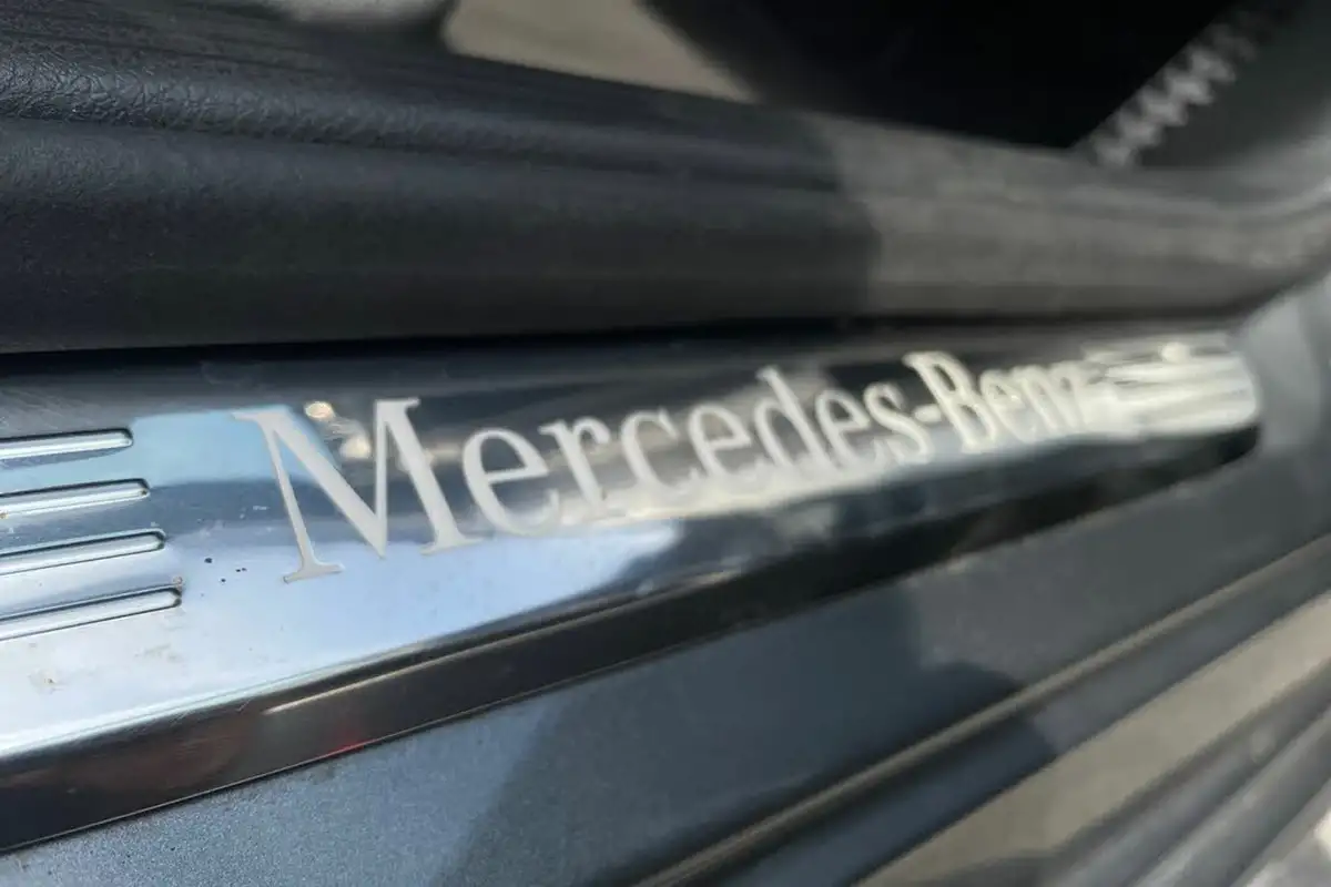 2020-mercedes-benz-c-class-20d-c300d-amg-line-edition-244ps-premium-saloon-4d-big-22