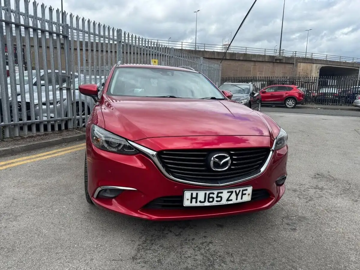 2015-mazda-mazda6-22td-sport-nav-175ps-tourer-5d-big-9
