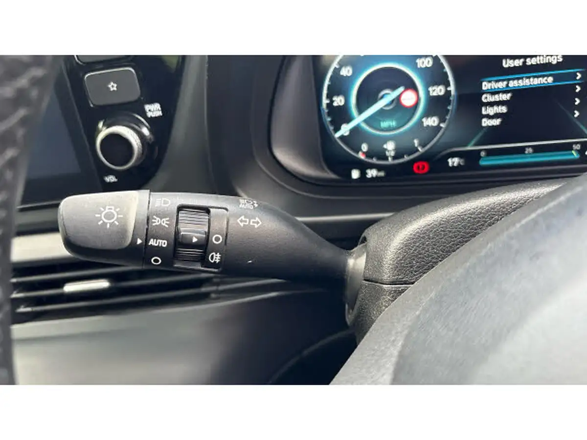 2022-hyundai-i20-10-t-gdi-se-connect-eclutch-imt-big-42