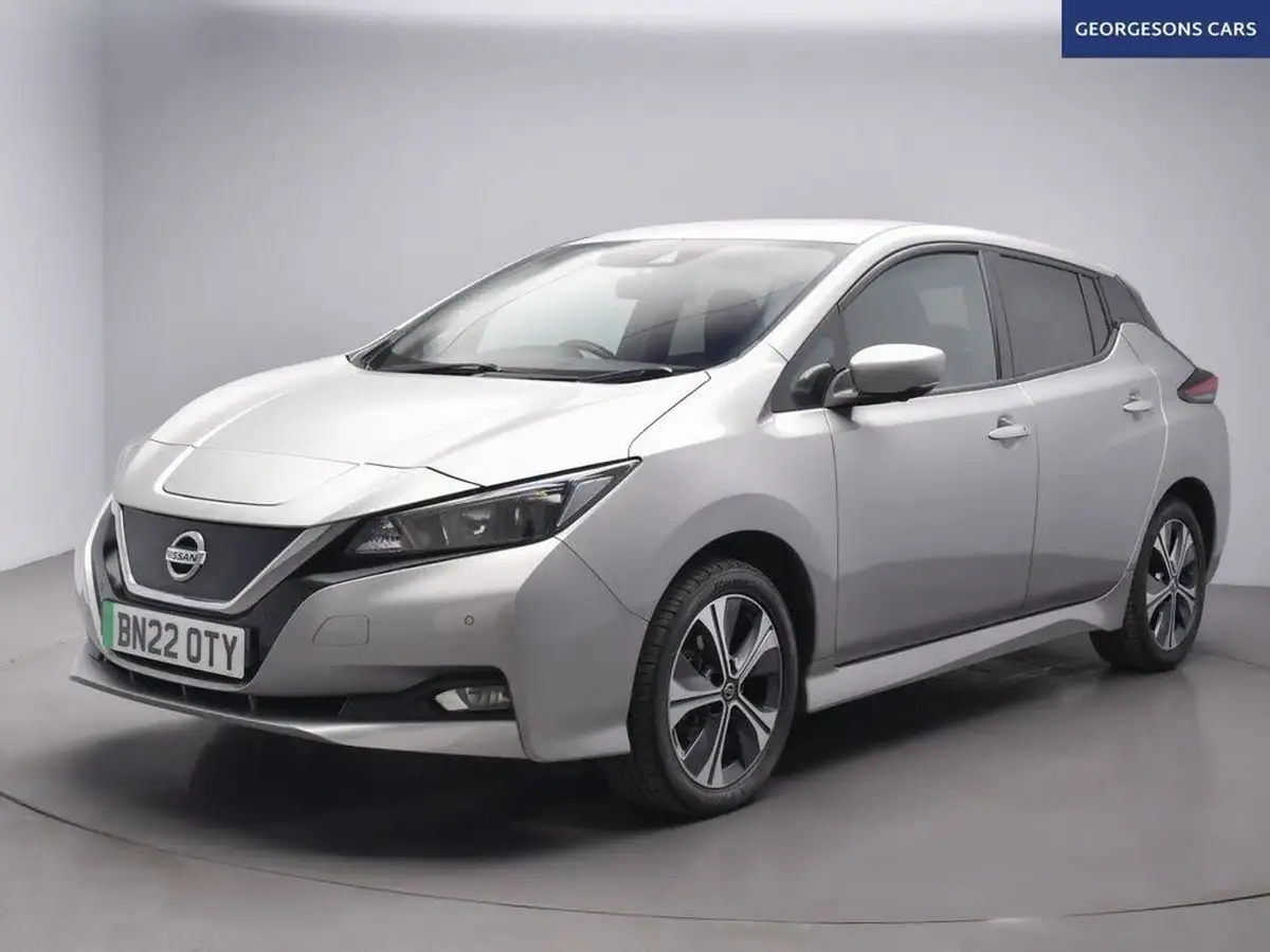 2022-nissan-leaf-e-e-n-connecta-big-4