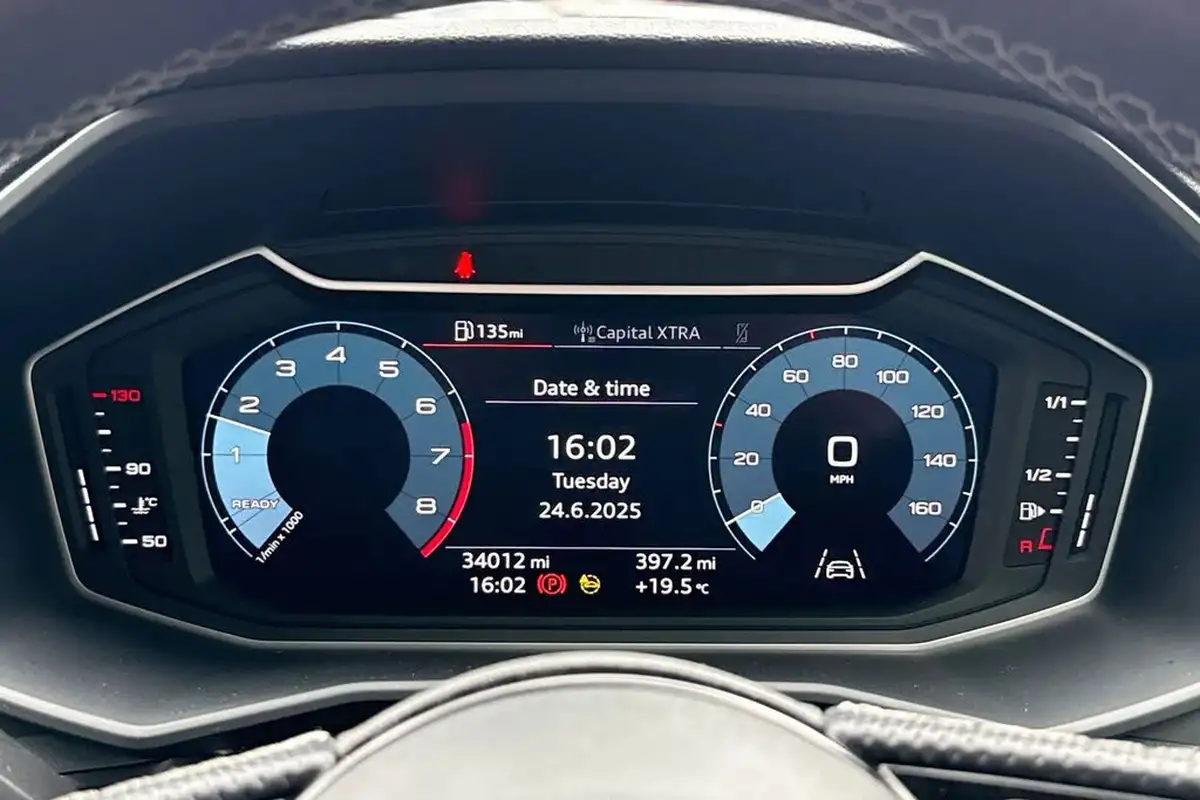 2021-audi-a1-10-25-tfsi-black-edition-big-41