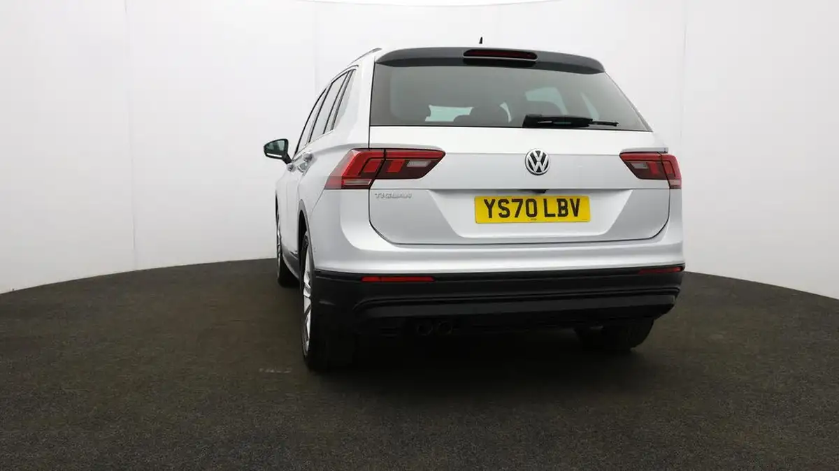 2020-volkswagen-tiguan-20tdi-match-150ps-dsg-big-66