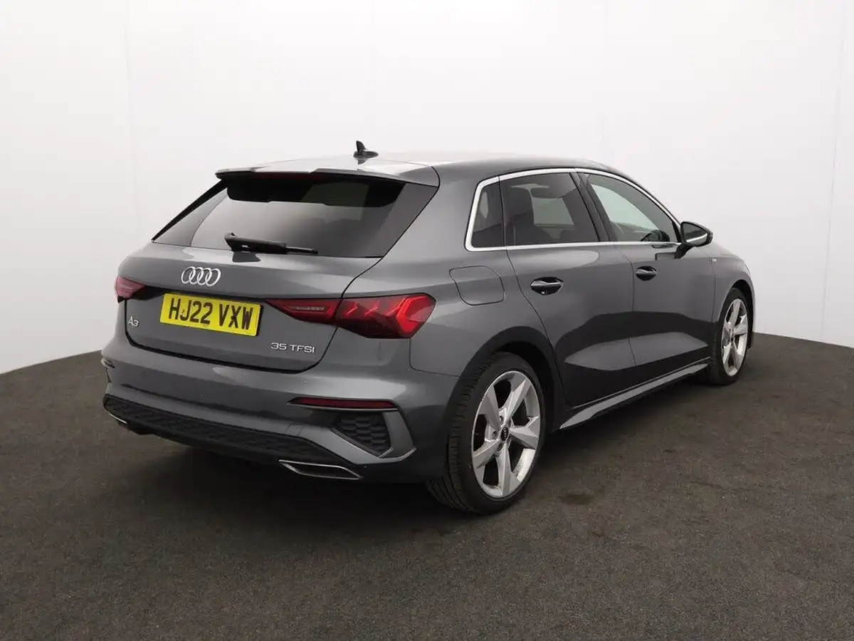 2022-audi-a3-15-35-tfsi-s-line-sportback-5d-big-9