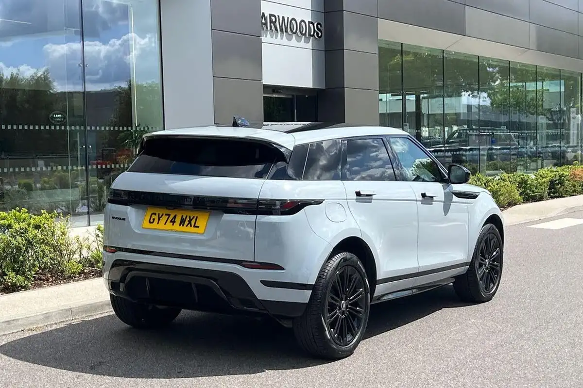 2024-land-rover-range-rover-evoque-15-p270e-dynamic-se-big-8