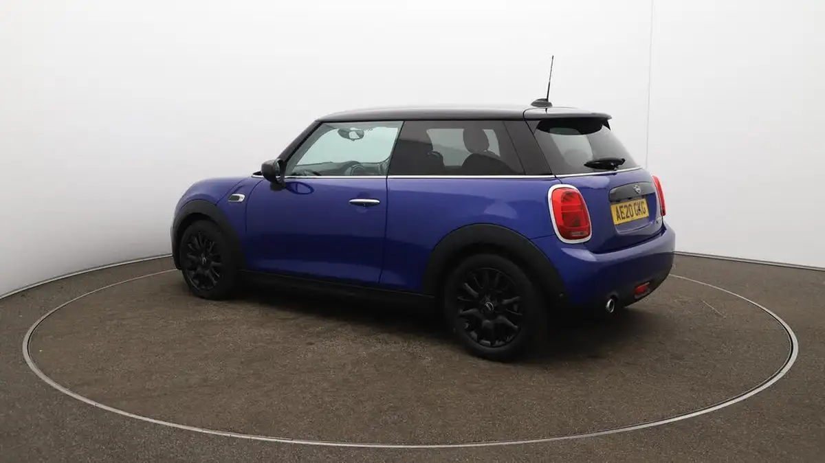 2020-mini-cooper-15-cooper-classic-nav-hatchback-3d-big-35