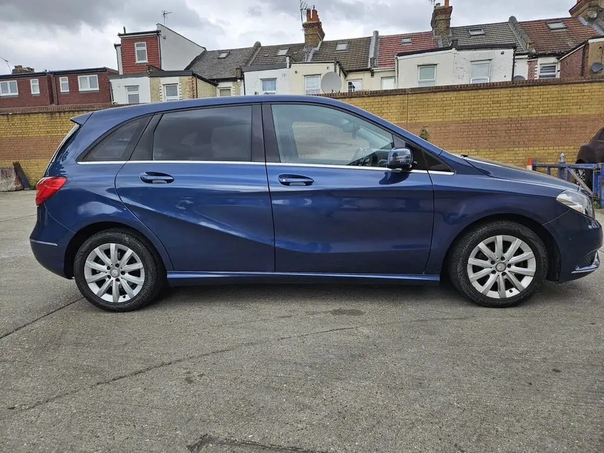2012-mercedes-benz-b-class-16-b180-se-blue-f-ss-big-9