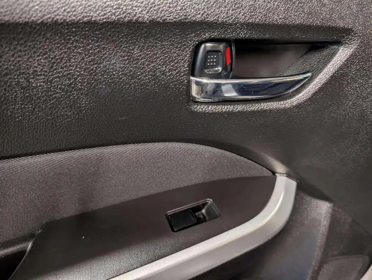 2018-suzuki-vitara-16-sz-t-auto-big-50