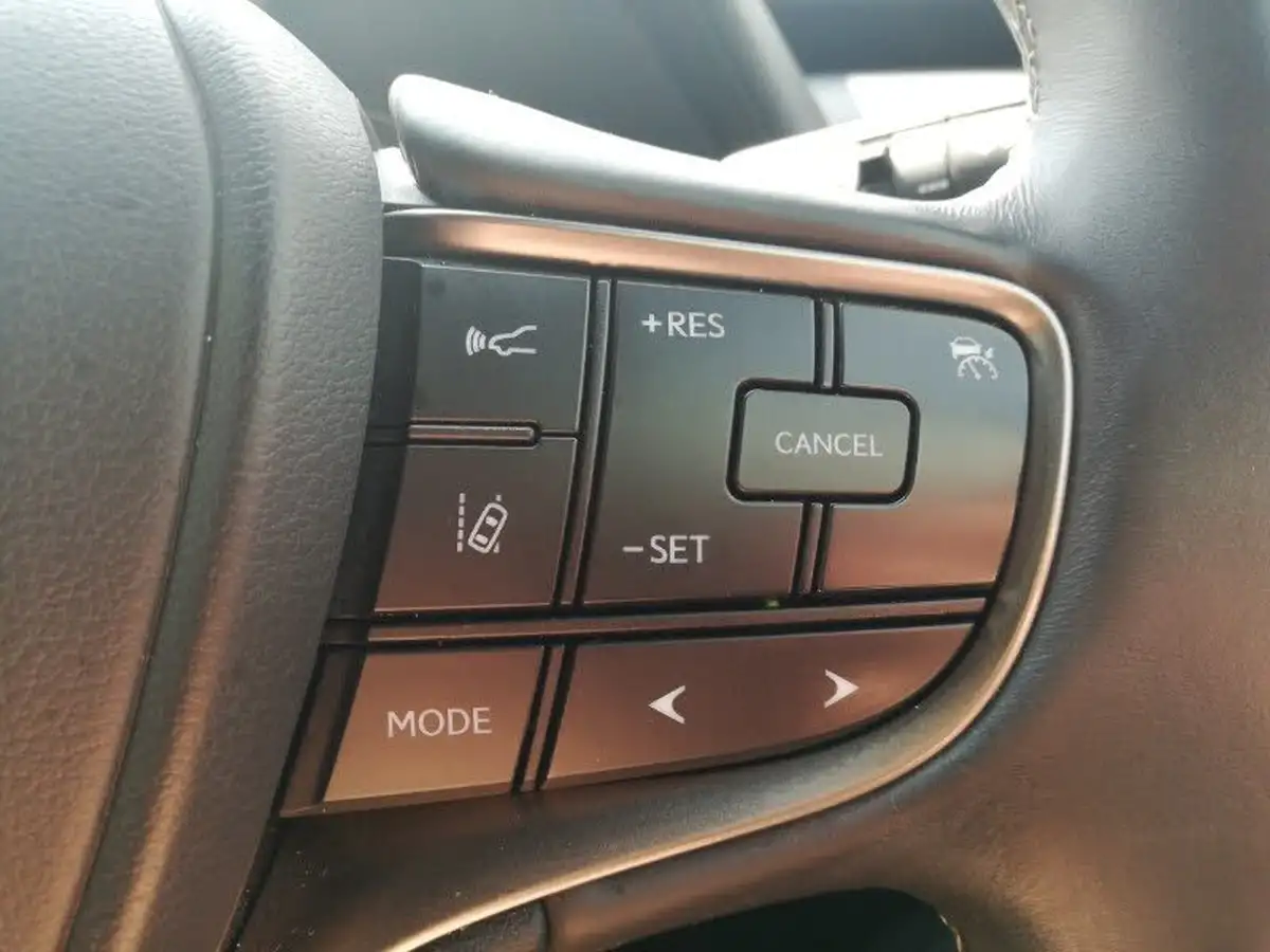 2020-lexus-ux-250h-20-ux-premium-pack-with-navigation-big-16
