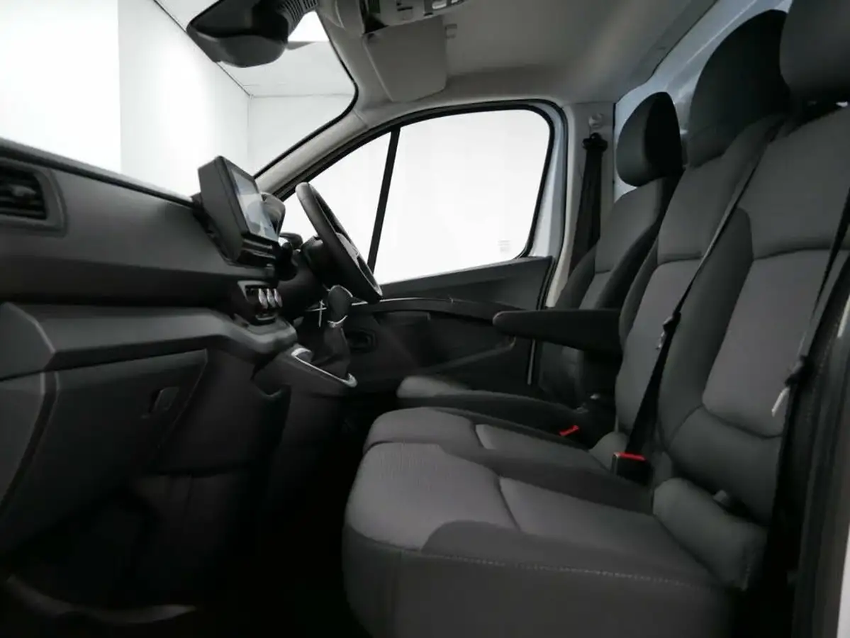 2024-renault-trafic-20dci-ll30-150-advance-big-20