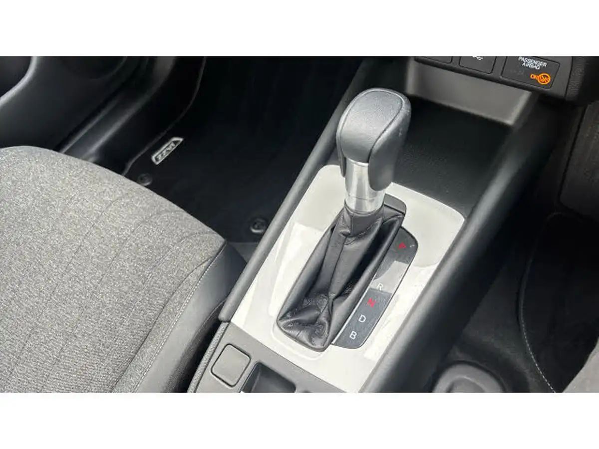 2021-honda-jazz-15-i-mmd-ex-107ps-big-35