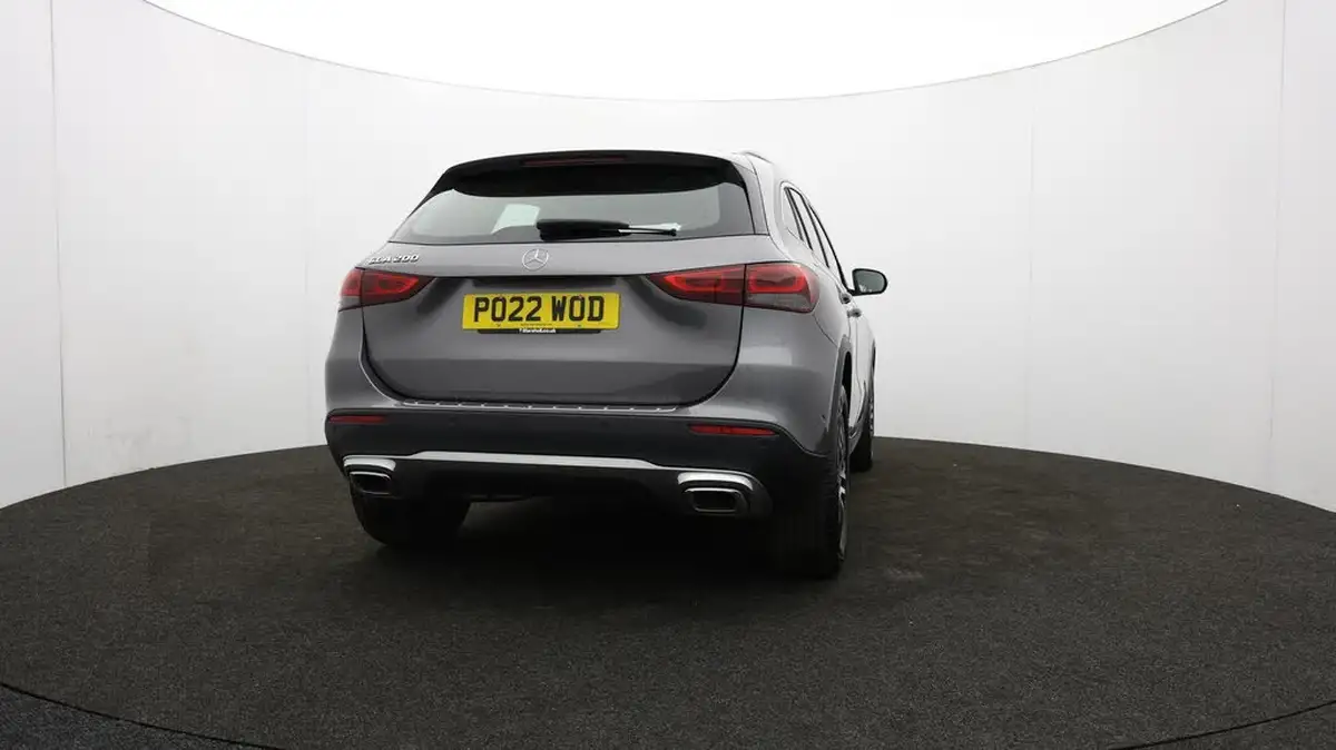 2022-mercedes-benz-gla-class-13-gla-200-sport-executive-big-78