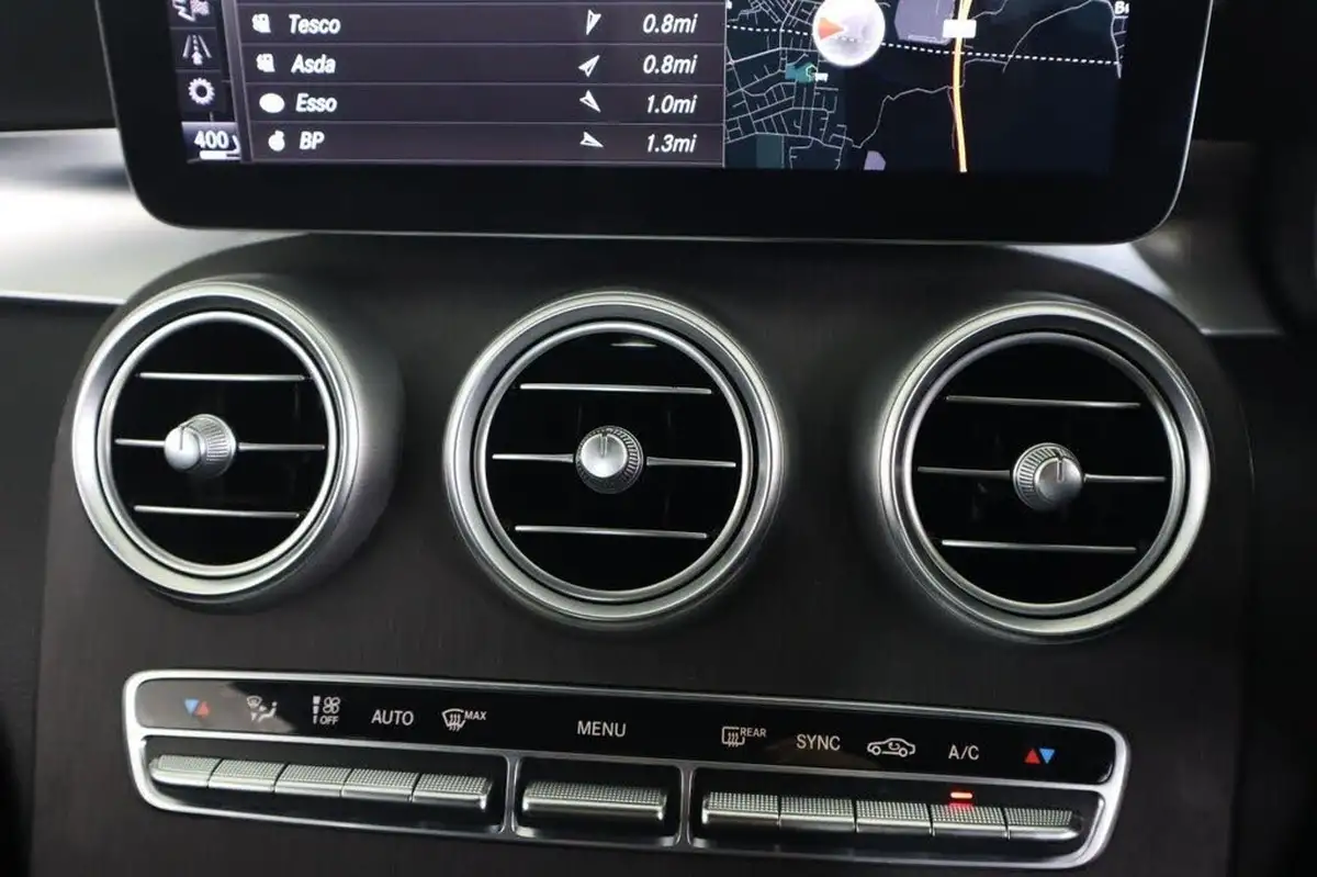 2021-mercedes-benz-c-class-20d-c220d-amg-line-edition-saloon-4d-big-19