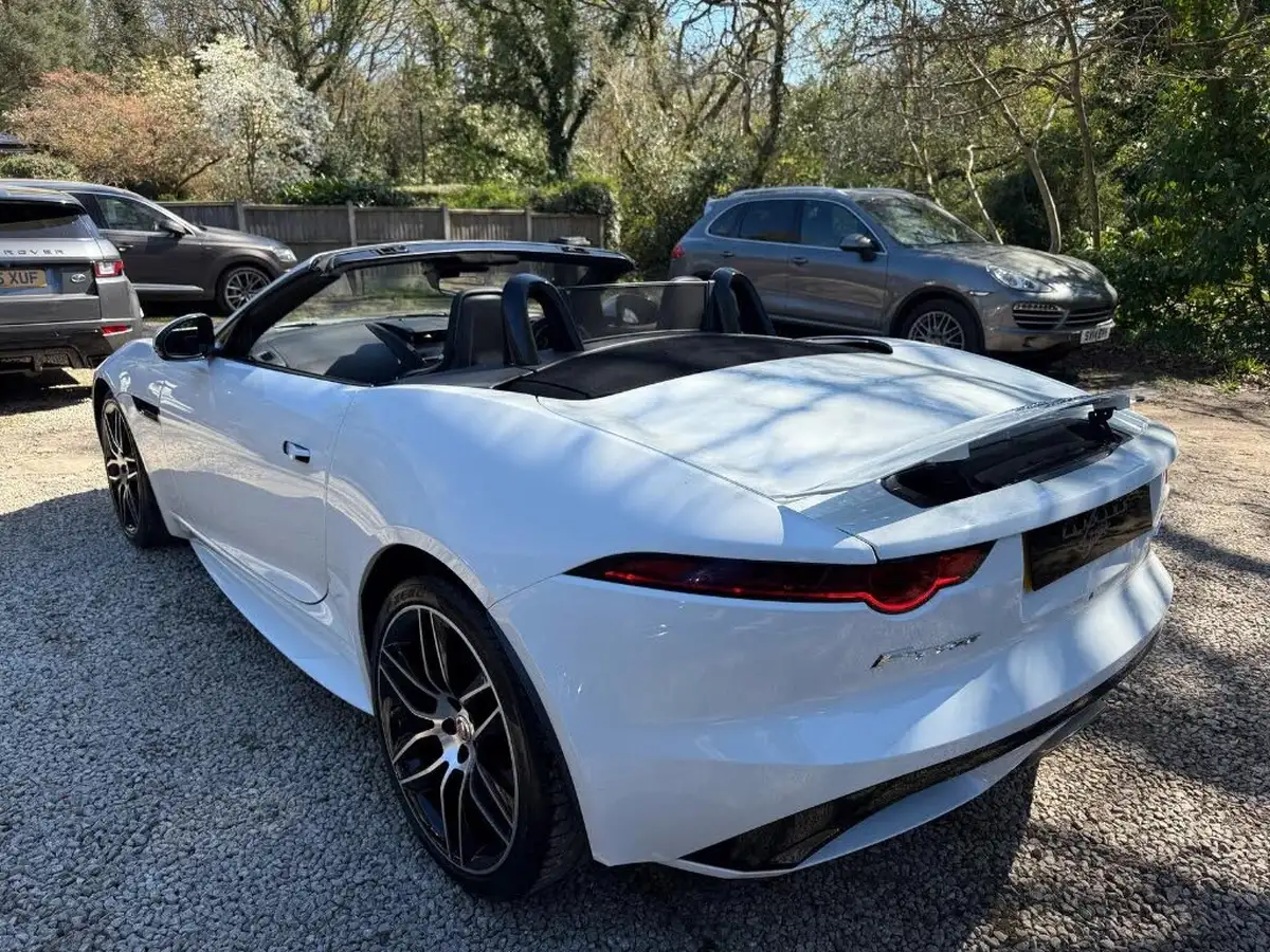 2020-jaguar-f-type-20-i4-chequered-flag-convertible-big-9