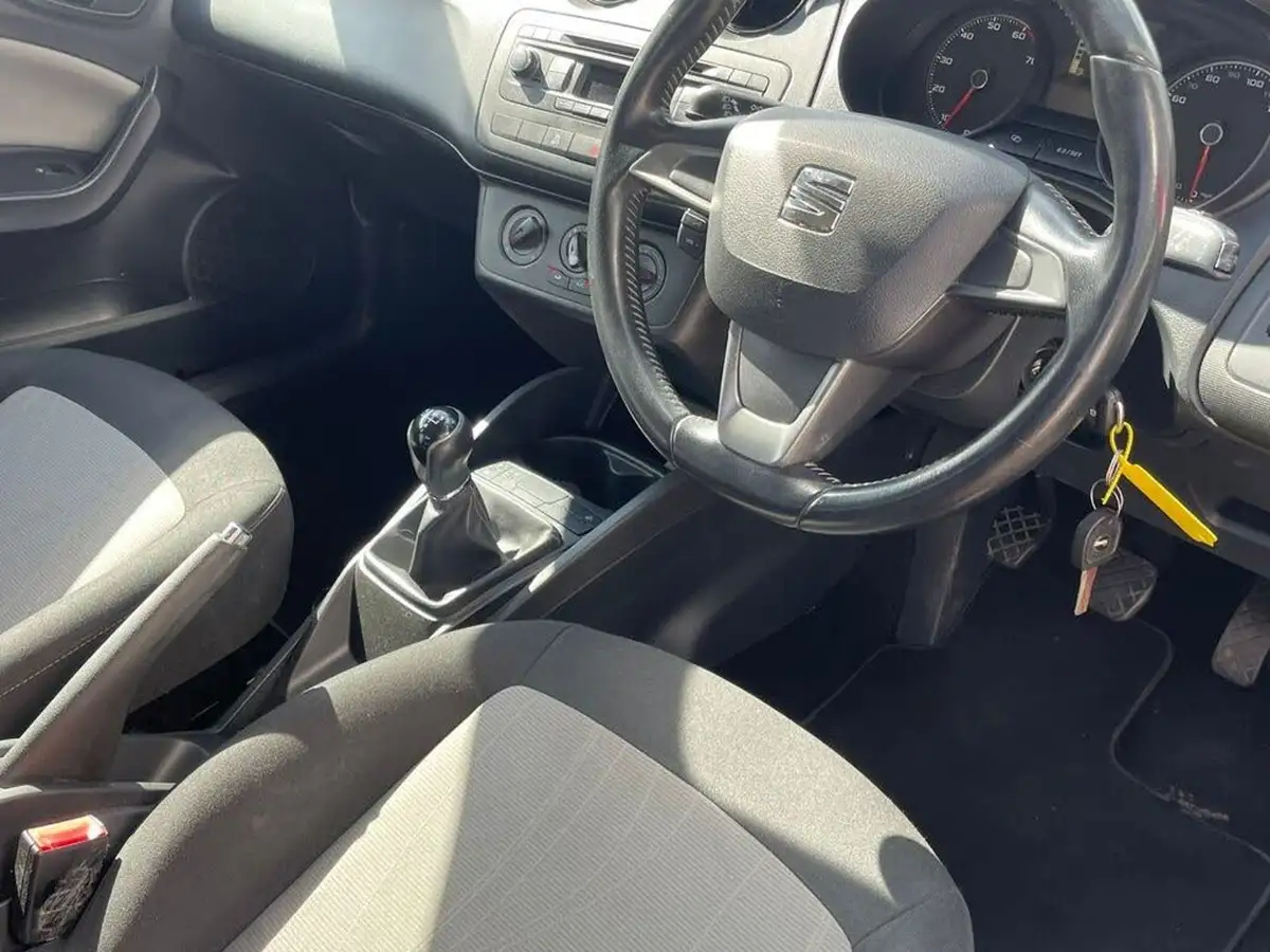 2014-seat-ibiza-14-toca-16v-85ps-sportcoupe-3d-big-17