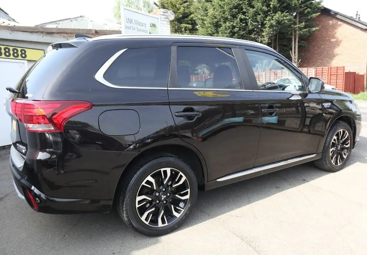2018-mitsubishi-outlander-20-4hs-phev-5st-big-22
