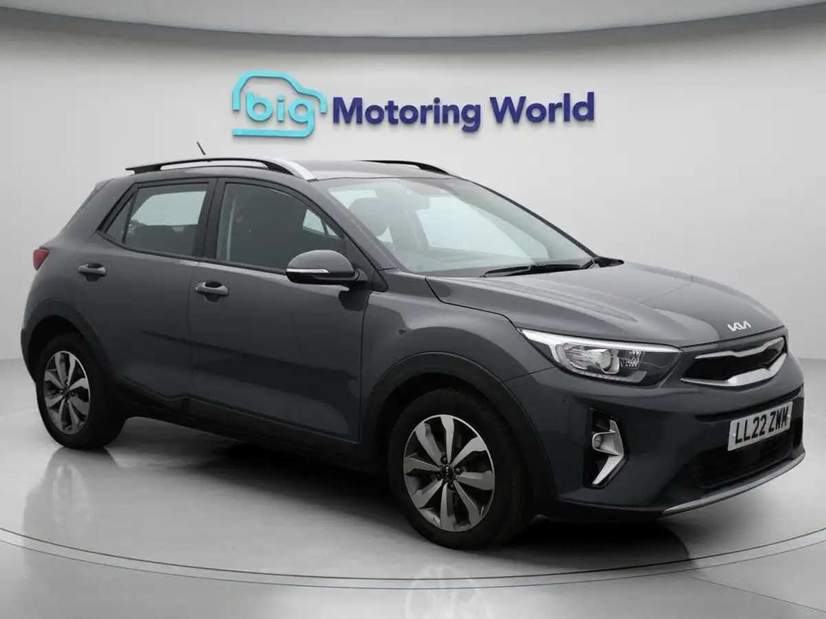 2022-kia-stonic-10-t-gdi-2-big-0