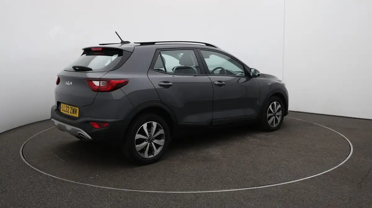 2022-kia-stonic-10-t-gdi-2-big-52