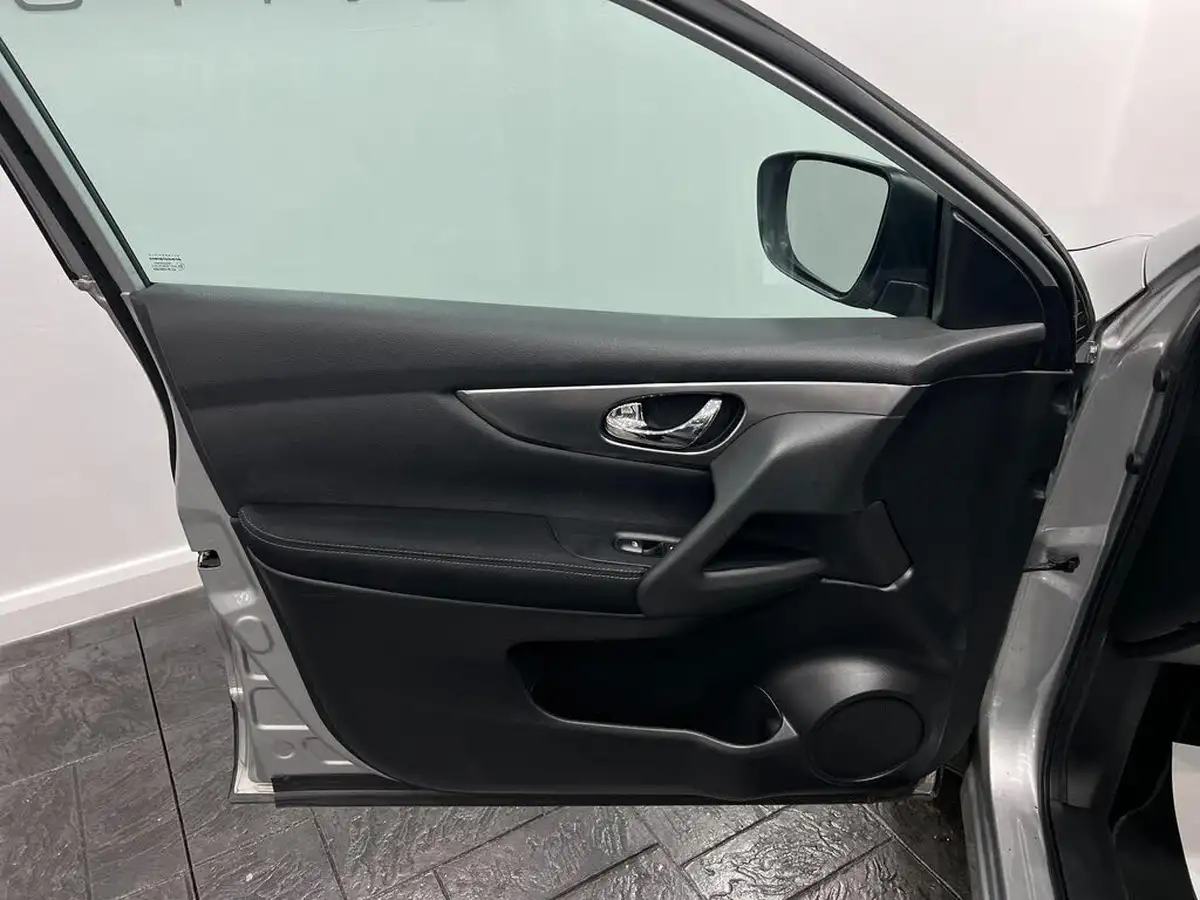 2018-nissan-qashqai-15dci-tekna-115ps-drive-assist-pack-big-36