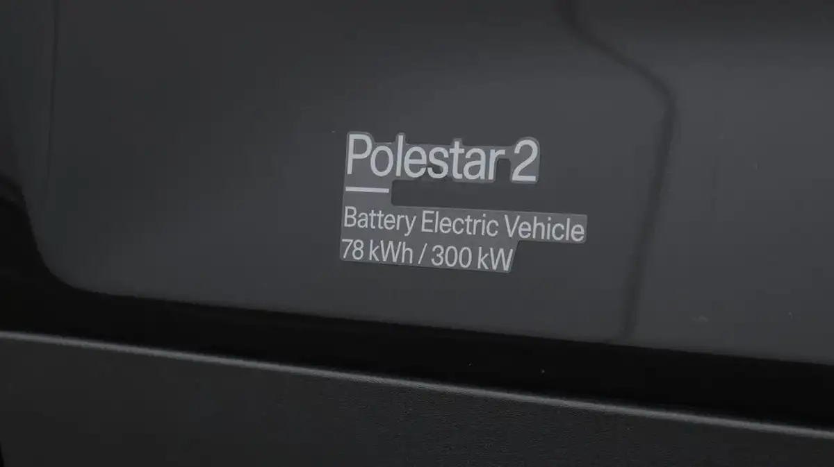 2022-polestar-polestar-2-e-ps2-300kw-long-dual-big-20
