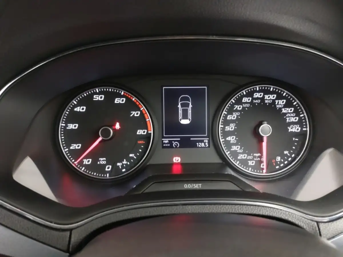 2019-seat-arona-10-tsi-se-technology-95ps-ss-big-10
