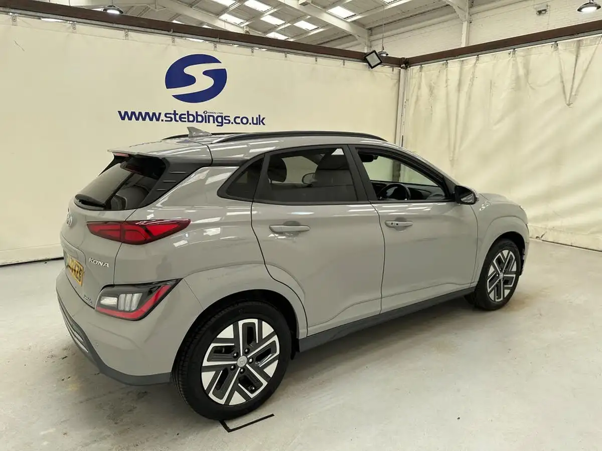 2023-hyundai-kona-e-premium-136ps-39kwh-big-7