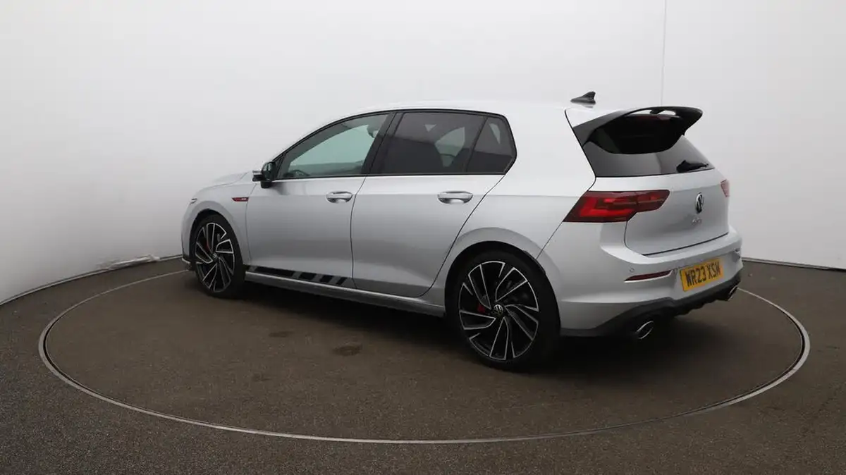 2023-volkswagen-golf-20-tsi-gti-clubsport-big-64