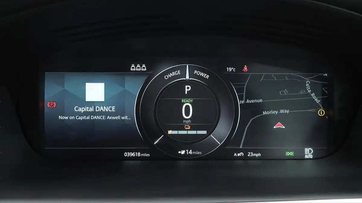 2022-jaguar-i-pace-ev400-hse-black-big-10