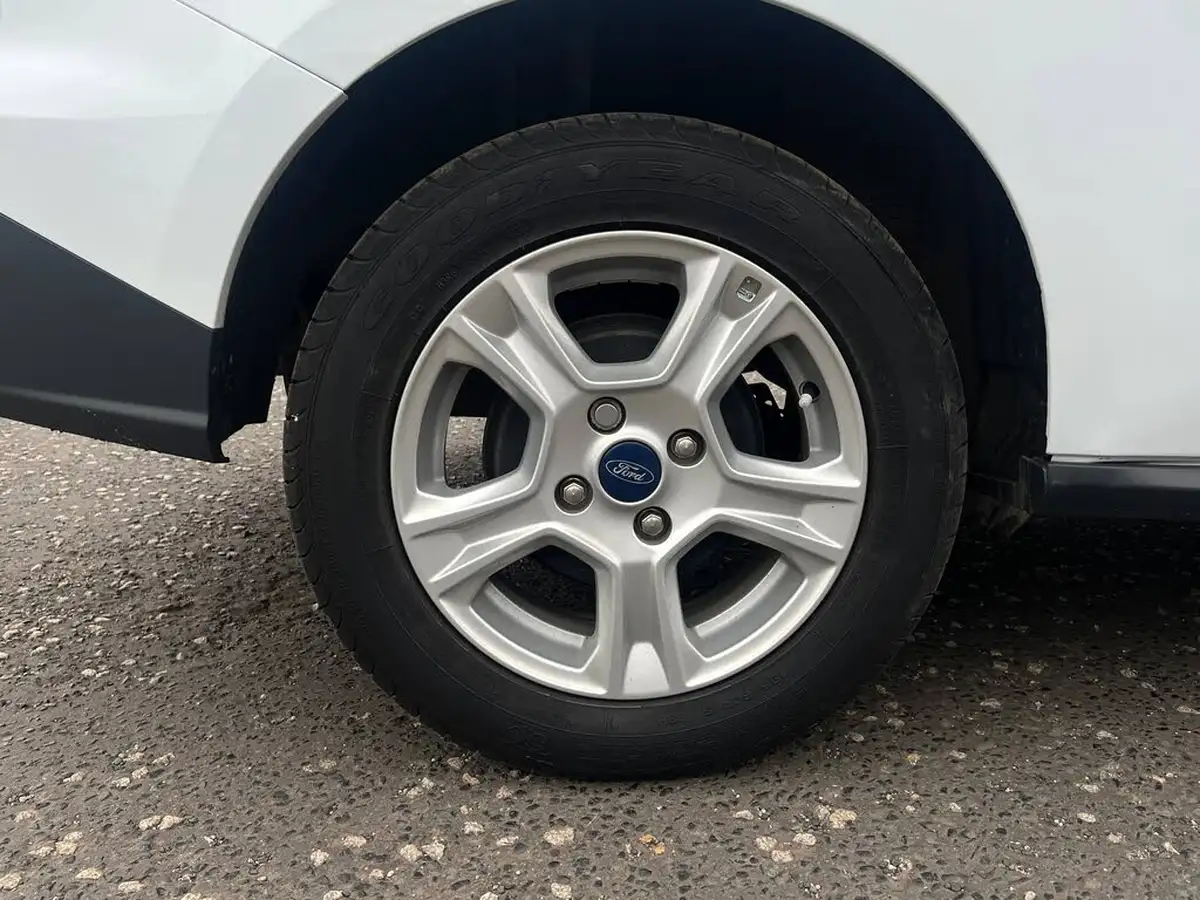 2022-ford-transit-courier-10t-limited-ecoboost-big-25