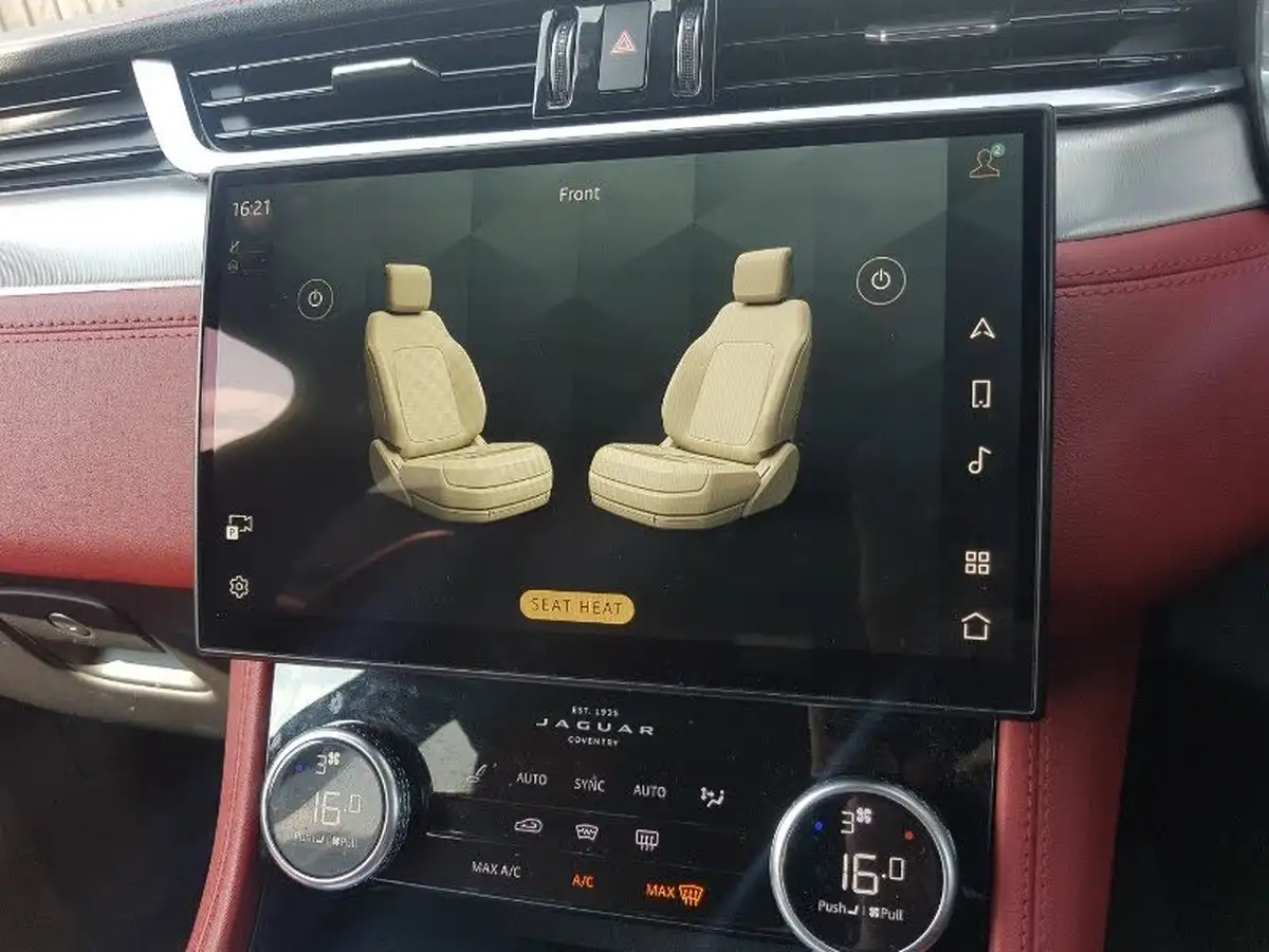 2022-jaguar-f-pace-20-d165-r-dynamic-s-big-15