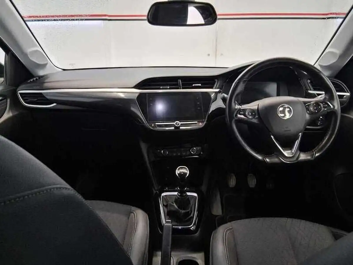 2020-vauxhall-corsa-12-turbo-elite-nav-big-15