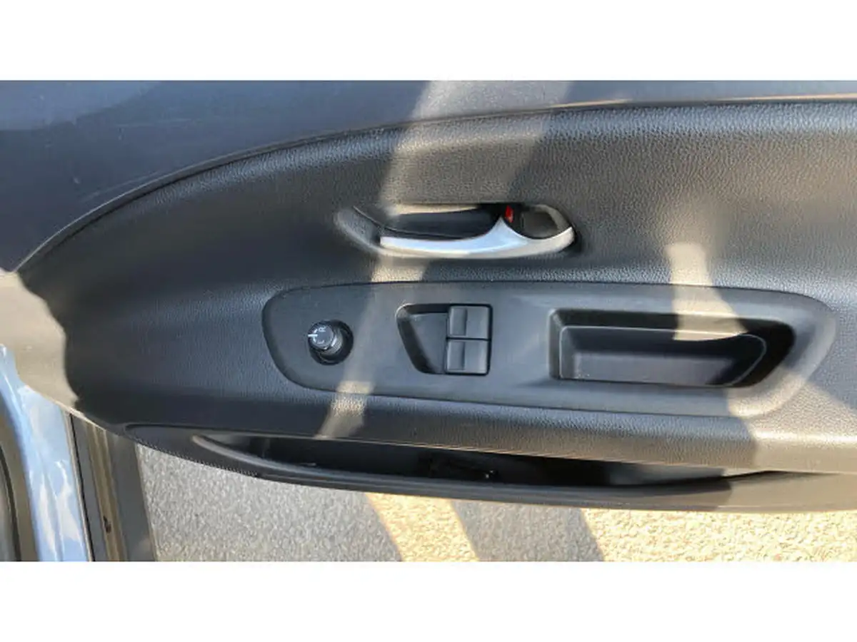 2024-toyota-aygo-x-10-vvt-i-edge-big-33