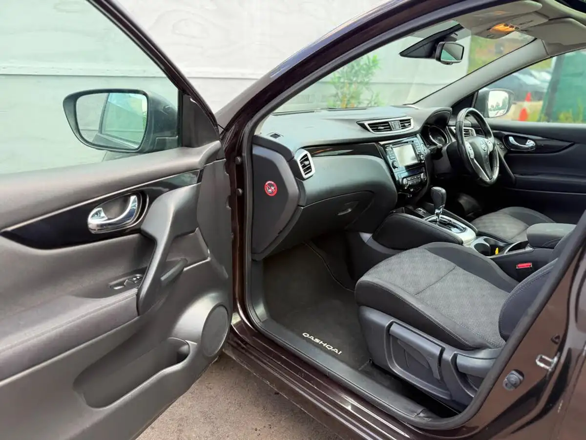 2016-nissan-qashqai-12-n-tec-xtronic-cvt-big-19