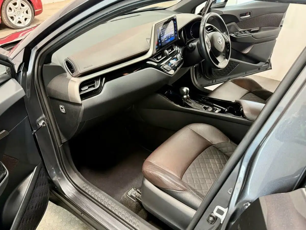 2017-toyota-c-hr-18-vvt-i-excel-big-26