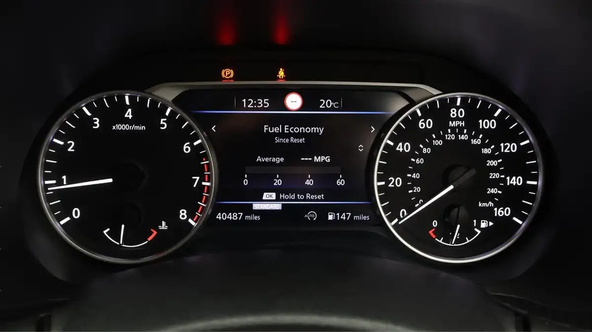 2023-nissan-juke-10-dig-t-n-connecta-big-10