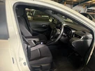 2019-toyota-corolla-small-27