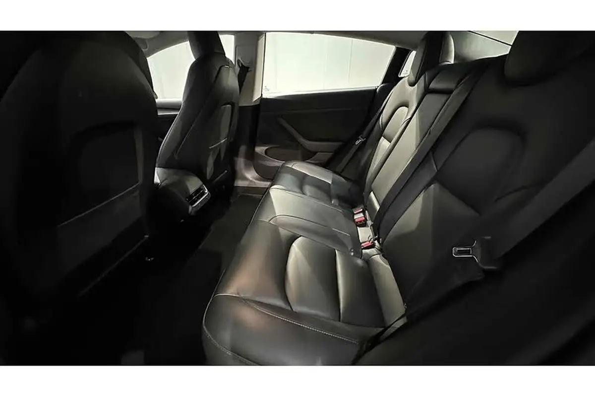 2021-tesla-model-3-e-long-range-4x4-big-19