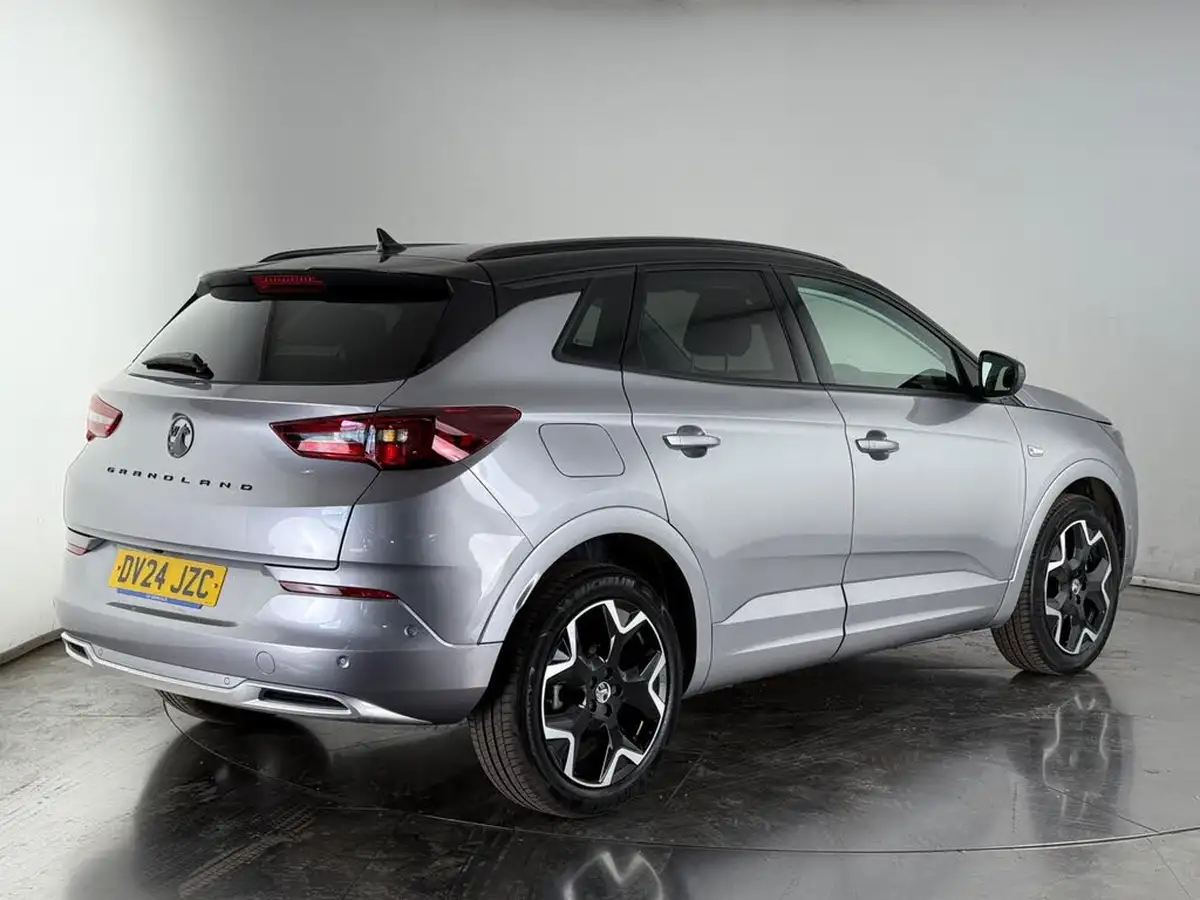 2024-vauxhall-grandland-12-ultimate-130ps-auto-big-6