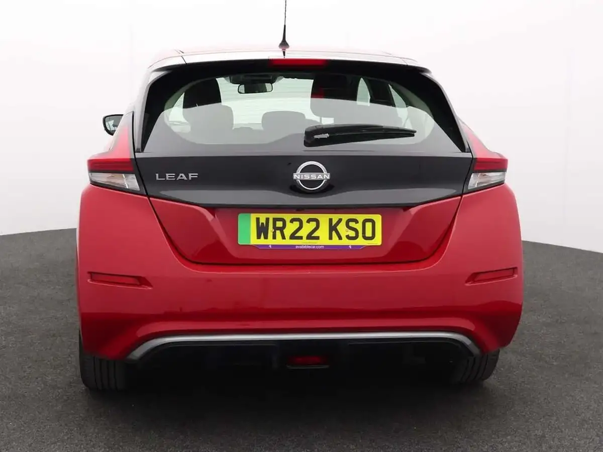 2022-nissan-leaf-e-acenta-39kwh-big-3