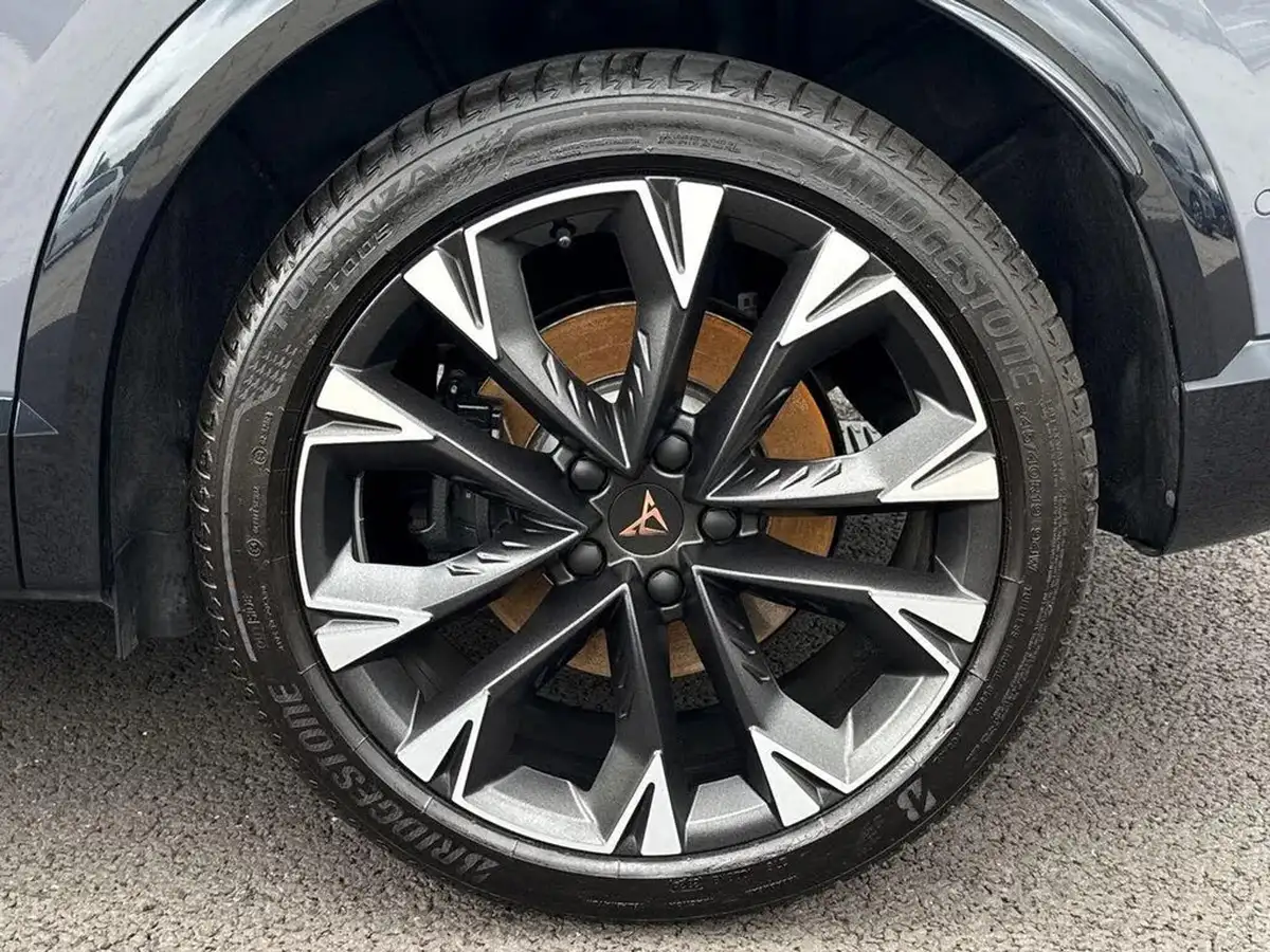 2024-cupra-formentor-20-tsi-vz2-333ps-4drive-big-20